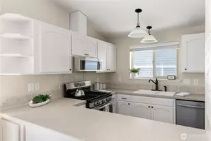 4114 Kingsway, Anacortes, WA 98221 - Photo 13