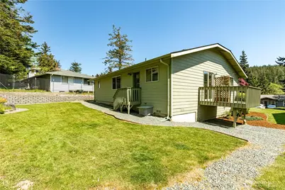 4114 Kingsway, Anacortes, WA 98221 - Photo 31