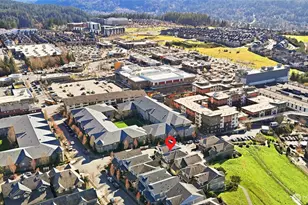 1757 9th Ct NE, Issaquah, WA 98029 - Photo 3