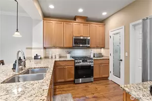 12727 Adair Creek Way NE, Redmond, WA 98053 - Photo 5