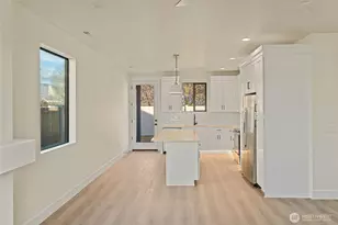 557 S Perry Ave, East Wenatchee, WA 98802 - Photo 5