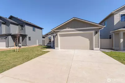 557 S Perry Avenue #Lot 6, East Wenatchee, WA 98802 - Photo 3