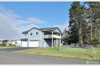 500 Chenois Avenue NE, Ocean Shores, WA 98569 - Photo 1