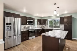 101 Murphy Ln S, Rainier, WA 98576 - Photo 7