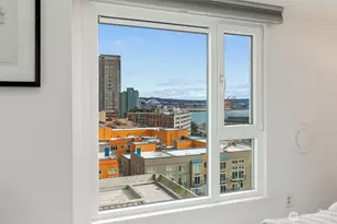 121 Vine St, Seattle, WA 98121 - Photo 15