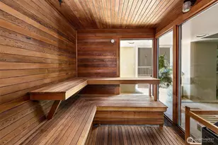 121 Vine St, Seattle, WA 98121 - Photo 35