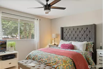 24912 168th Place SE, Covington, WA 98042 - Photo 11