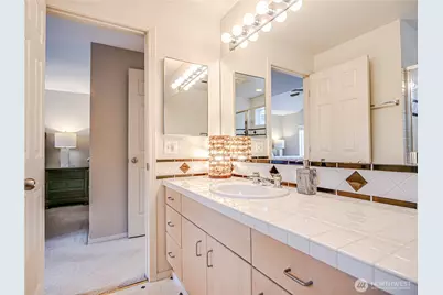 4714 Fairwood Boulevard NE #202, Tacoma, WA 98422 - Photo 5