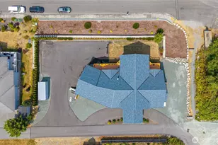 3803 W 2nd St, Anacortes, WA 98221 - Photo 37