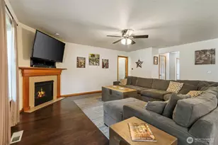 8910 Lavaliere Meadows Ln SW, Rochester, WA 98579 - Photo 15