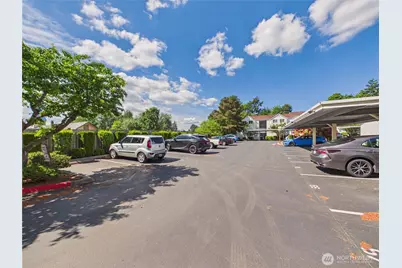 11002 SE Petrovitsky Road #I102, Renton, WA 98055 - Photo 23