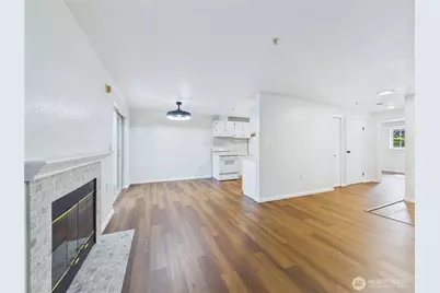11002 SE Petrovitsky Road #I102, Renton, WA 98055 - Photo 5