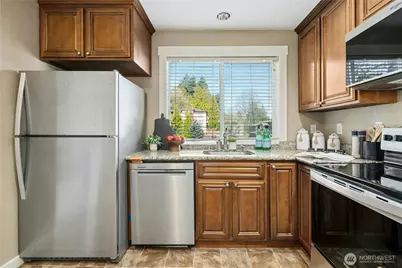 9515 NE 180th Street #C101, Bothell, WA 98011 - Photo 11
