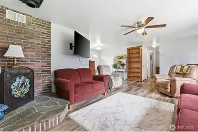 17631 Jordan Street SW, Rochester, WA 98579 - Photo 5