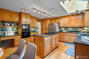 14917 NE 167th St, Woodinville, WA 98072 - Photo 11