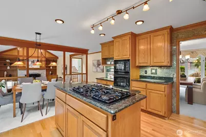 14917 NE 167th Street, Woodinville, WA 98072 - Photo 15