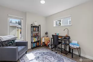 23224 Edmonds Way, Edmonds, WA 98026 - Photo 19