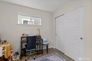 23224 Edmonds Way, Edmonds, WA 98026 - Photo 21