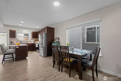 23224 Edmonds Way #107, Edmonds, WA 98026 - Photo 11