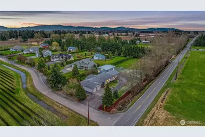 693 Shultz Drive, Bellingham, WA 98226 - Photo 3