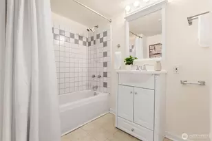 1712 NE 86th, Seattle, WA 98115 - Photo 31