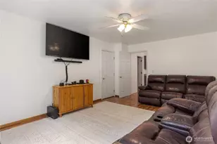 2275 Northlake Way NW, Bremerton, WA 98312 - Photo 17