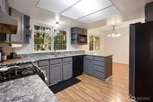 2275 Northlake Way NW, Bremerton, WA 98312 - Photo 9