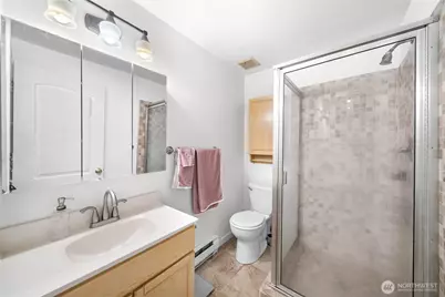 11556 Greenwood Avenue N #105, Seattle, WA 98133 - Photo 23