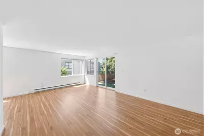 11556 Greenwood Avenue N #105, Seattle, WA 98133 - Photo 5