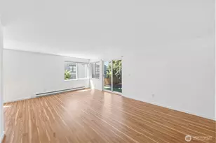 11556 Greenwood Ave N, Seattle, WA 98133 - Photo 5