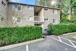 1127 N 198th St, Shoreline, WA 98133 - Photo 3