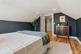 6725 Earl Ave NW, Seattle, WA 98117 - Photo 23