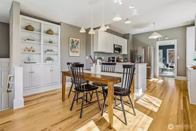 6725 Earl Avenue NW, Seattle, WA 98117 - Photo 13