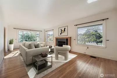 2834 30th Avenue S, Seattle, WA 98144 - Photo 3