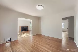 2834 30th Ave S, Seattle, WA 98144 - Photo 9