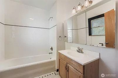 2834 30th Avenue S, Seattle, WA 98144 - Photo 13