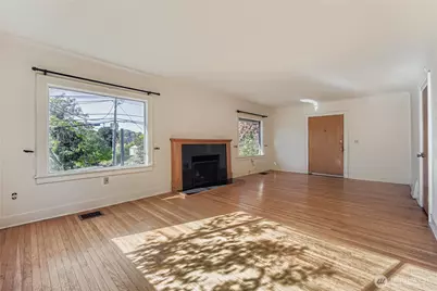 2834 30th Avenue S, Seattle, WA 98144 - Photo 5