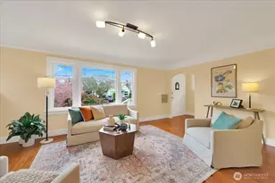 339 NW 77th St, Seattle, WA 98117 - Photo 3