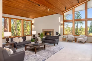 9261 SE 46th St, Mercer Island, WA 98040 - Photo 5