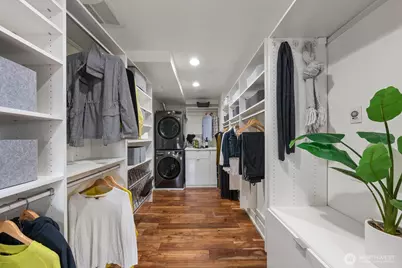 315 W Galer Street #102, Seattle, WA 98119 - Photo 25