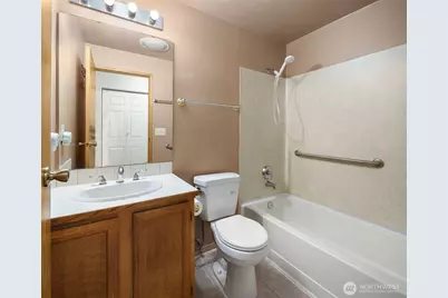 1604 11th Avenue S #201, Seattle, WA 98134 - Photo 19