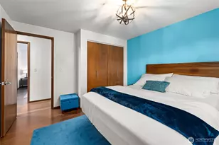 925 Valley Pl, Kent, WA 98031 - Photo 9