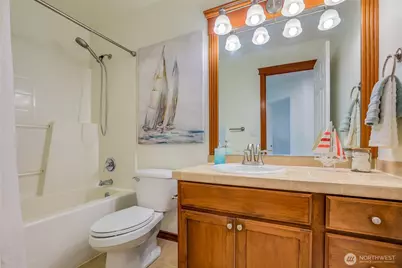 725 N 198th Street, Shoreline, WA 98133 - Photo 25