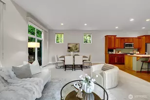 2401 132nd Ave SE, Bellevue, WA 98005 - Photo 3