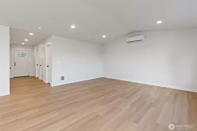 22130 133rd Street E, Bonney Lake, WA 98391 - Photo 3