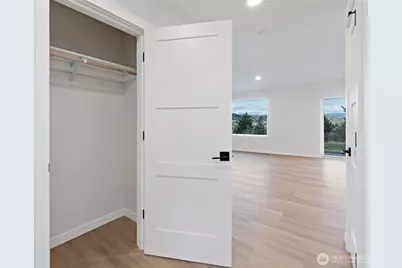 22130 133rd Street E, Bonney Lake, WA 98391 - Photo 5