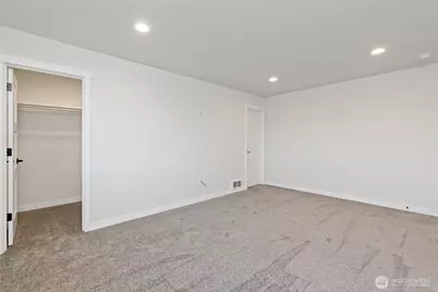 22130 133rd Street E, Bonney Lake, WA 98391 - Photo 19