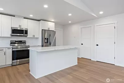 22130 133rd Street E, Bonney Lake, WA 98391 - Photo 7