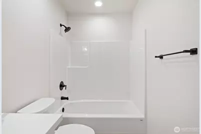 22130 133rd Street E, Bonney Lake, WA 98391 - Photo 27