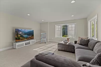 2046 277th Avenue SE, Sammamish, WA 98075 - Photo 21